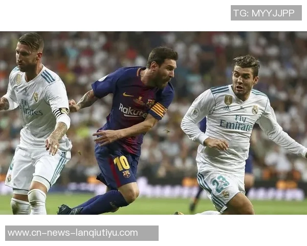 卡尔德隆回顾C罗加盟皇马背后的动机与梅西的相互成就关系