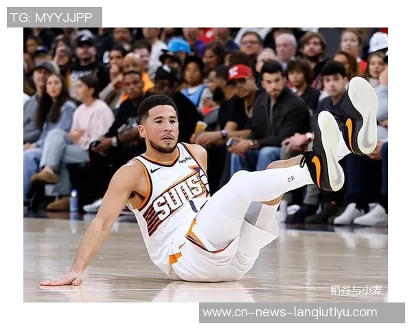 太阳主帅赞对手防守强大布克关键时刻频频得分展现实力